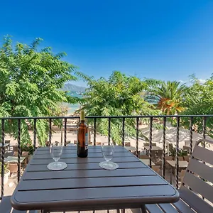  Apartment Vora Mar Beachfront By Sealand Spain